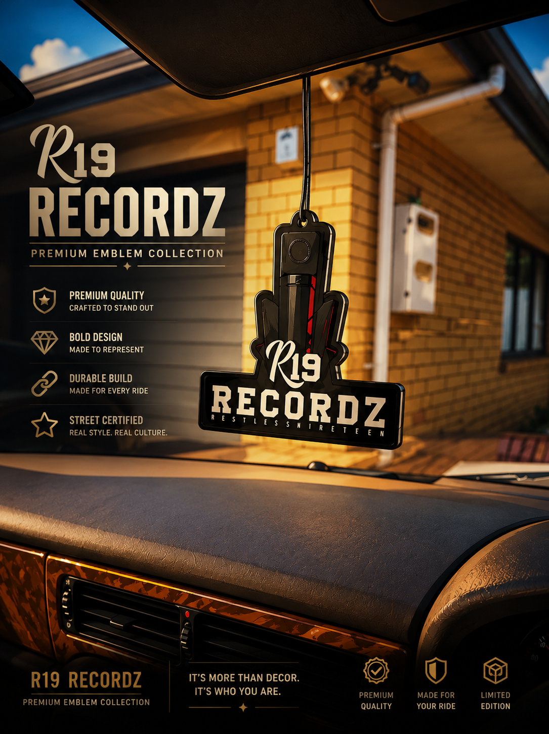 R19 Emblem